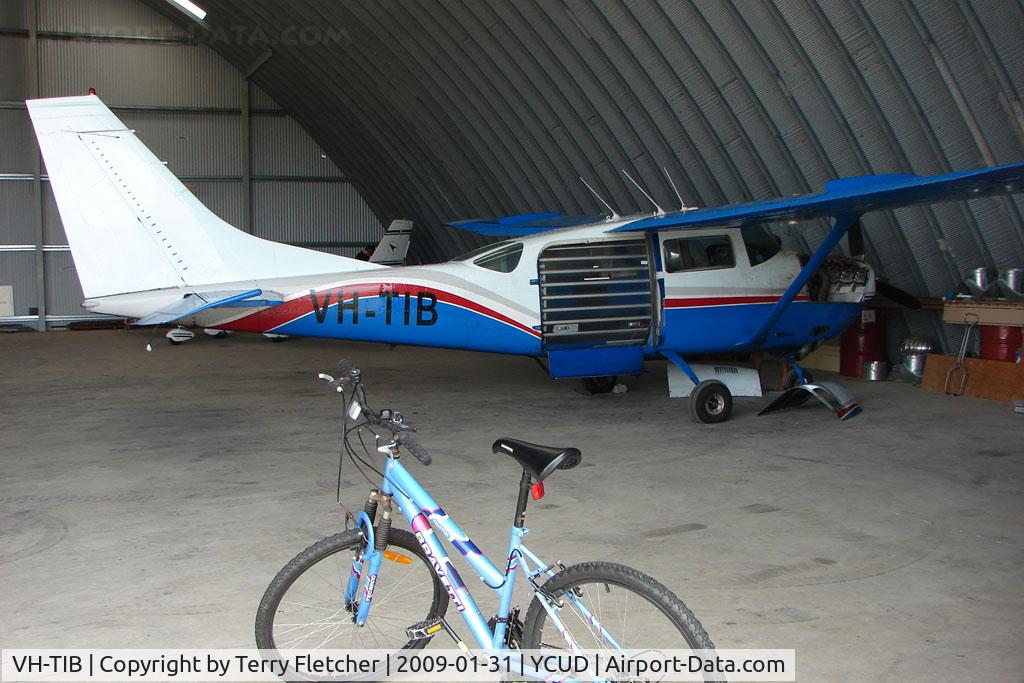 VH-TIB, Cessna U206F Stationair C/N U20602687, Cessna U206F at Caloundra