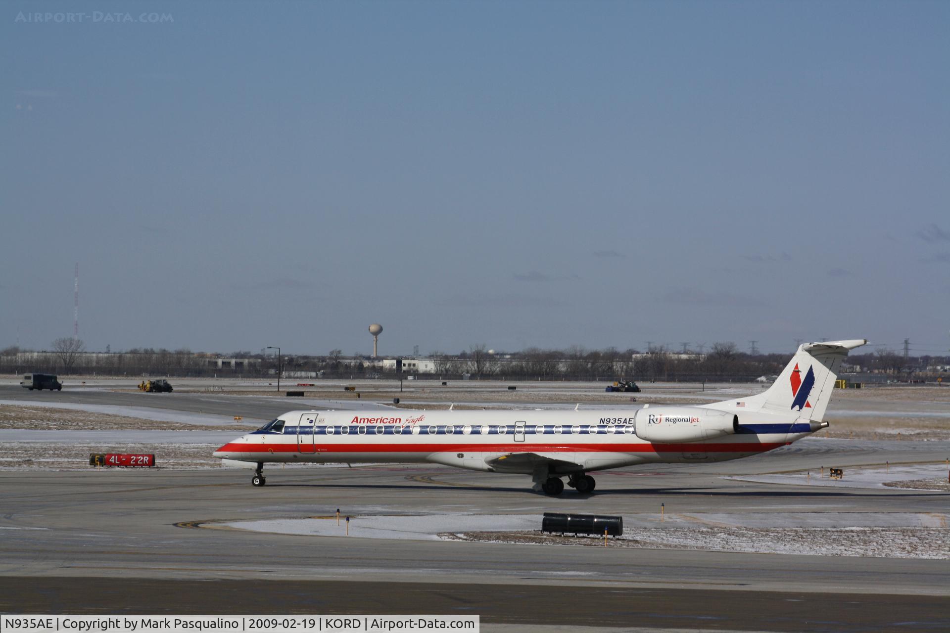 N935AE, 2005 Embraer ERJ-145LR (EMB-145LR) C/N 14500920, EMB-145LR