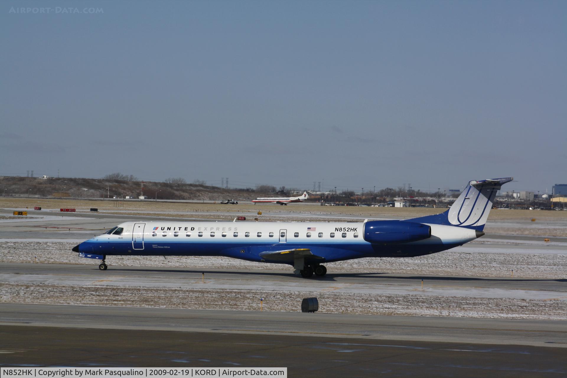 N852HK, 2000 Embraer EMB-145LR C/N 145353, EMB-145LR