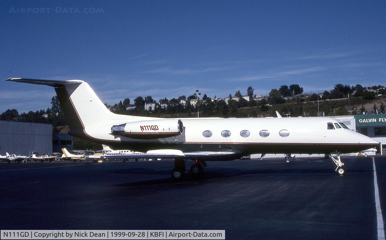 N111GD, 1975 Grumman G-1159 Gulfstream II C/N 170, KBFI