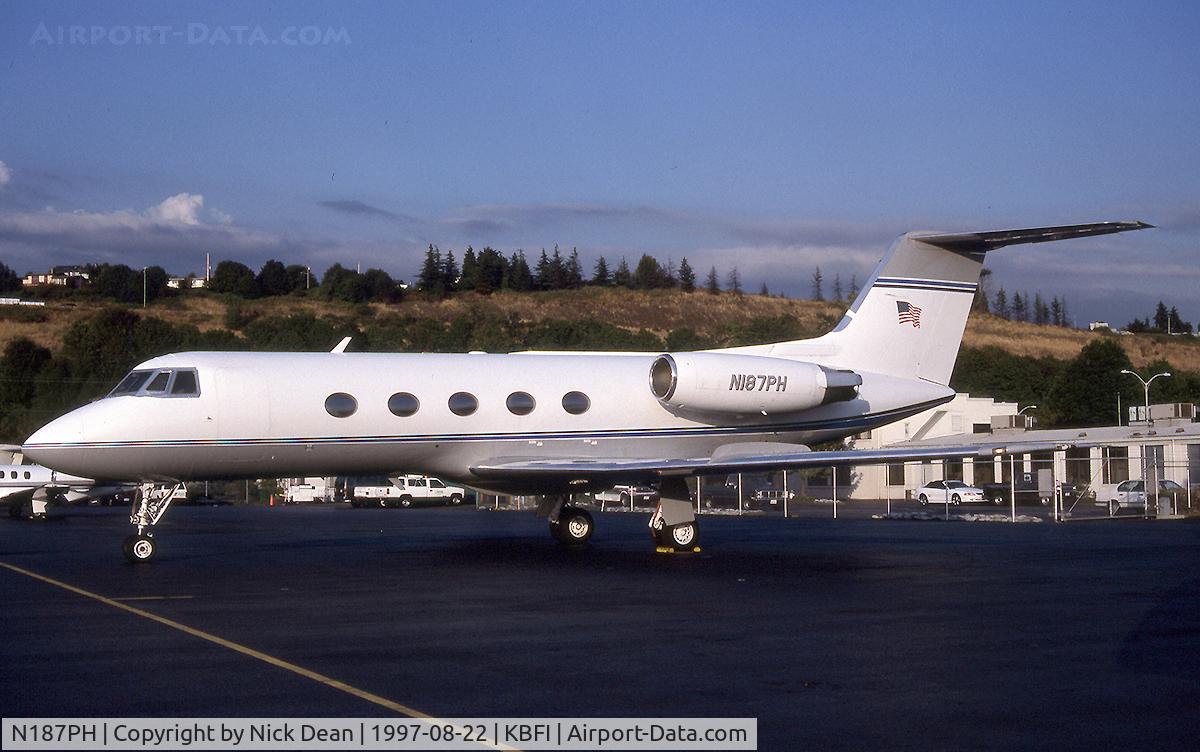 N187PH, 1978 Grumman G-1159 Gulfstream II C/N 218, KBFI