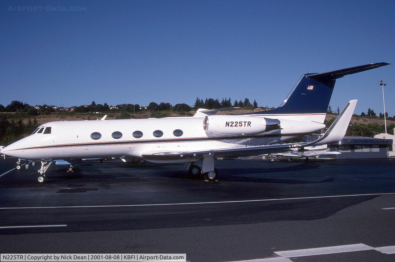 N225TR, 1978 Grumman G1159 Gulfstream IISP C/N 225, KBFI