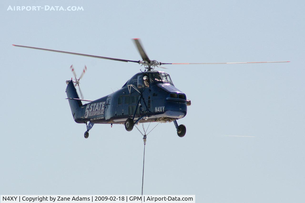 N4XY, 1957 Sikorsky S-58BT C/N 58700, 5 State Helicopters Inc. S-58BT doing a HVAC lift onto a new warehouse near the airport in Arlington, TX