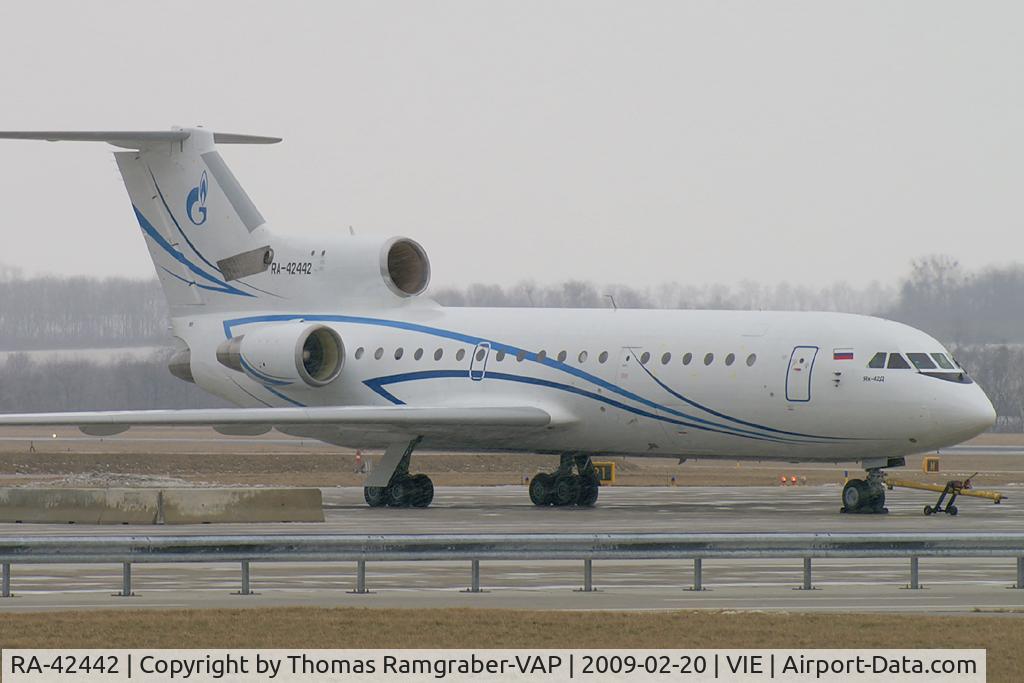 RA-42442, 1999 Yakovlev Yak-42D C/N 4520422002019, Gazpromavia Yakovlev 42