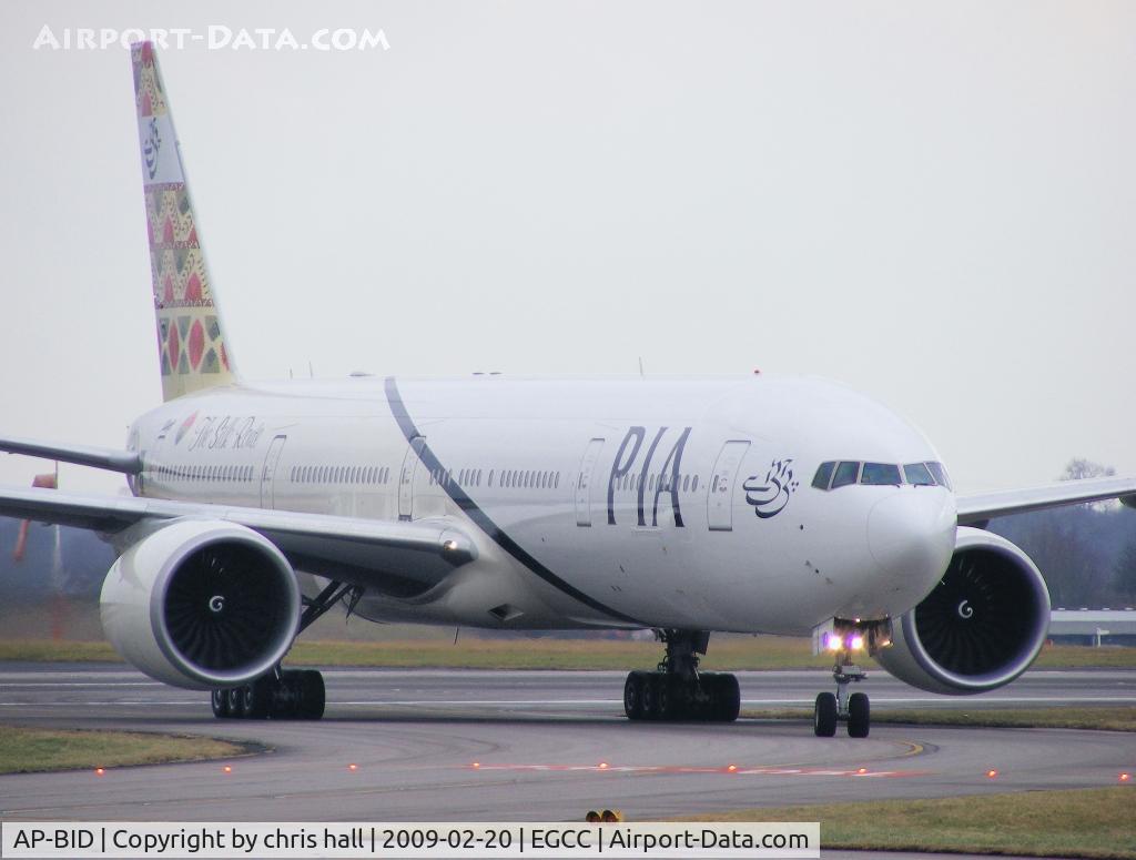 AP-BID, 2008 Boeing 777-340/ER C/N 33780, PIA