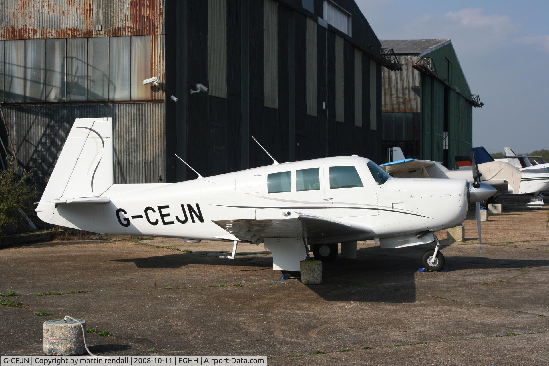 G-CEJN, 1966 Mooney M20F Executive C/N 670216, MOONEY