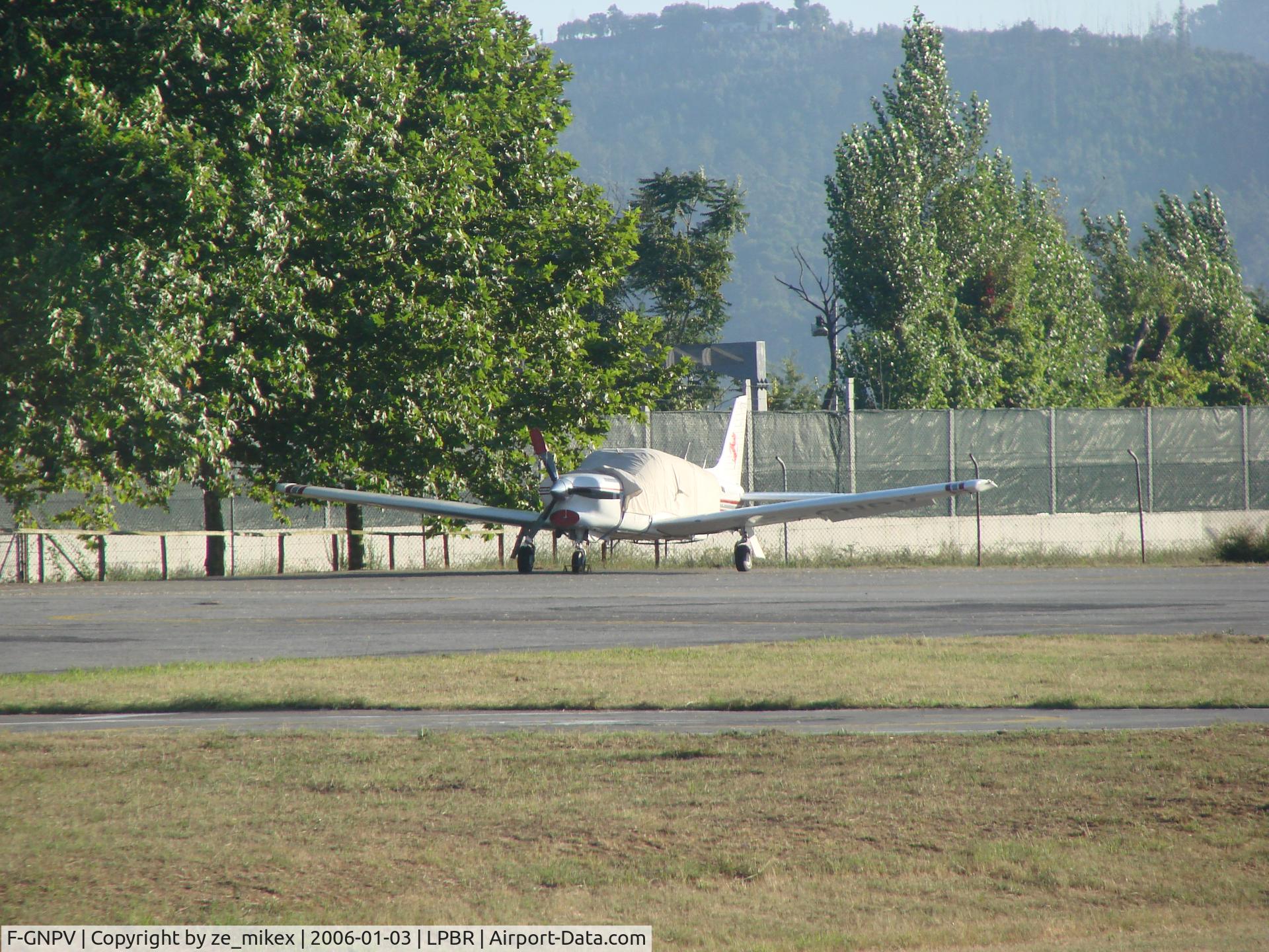 F-GNPV, 1982 Piper PA-32R-301T Turbo Saratoga C/N 32R-8329012, A visit fom a foreign country