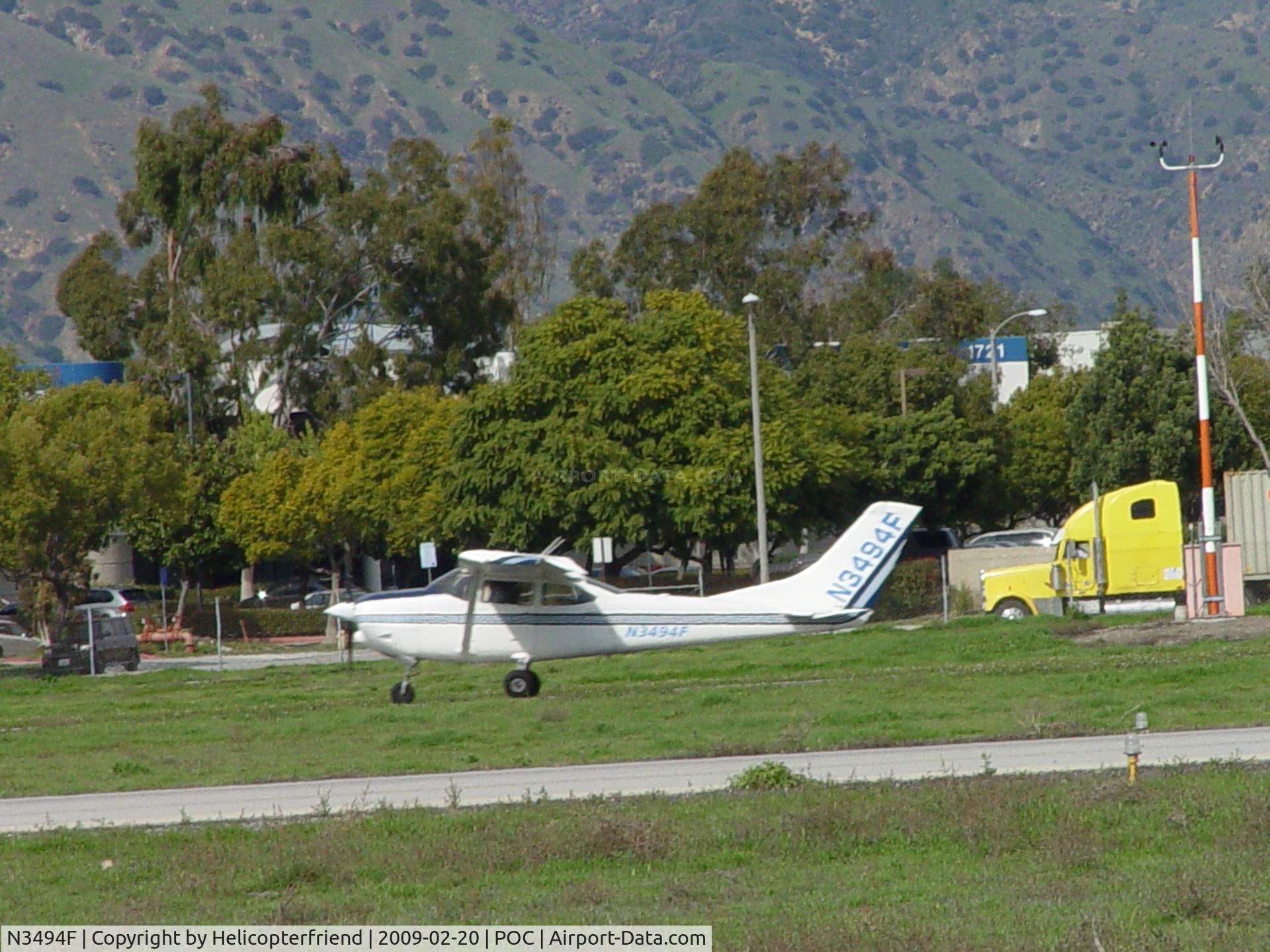 N3494F, 1966 Cessna 182J Skylane C/N 18257494, Rolling out after touchdown on 26R