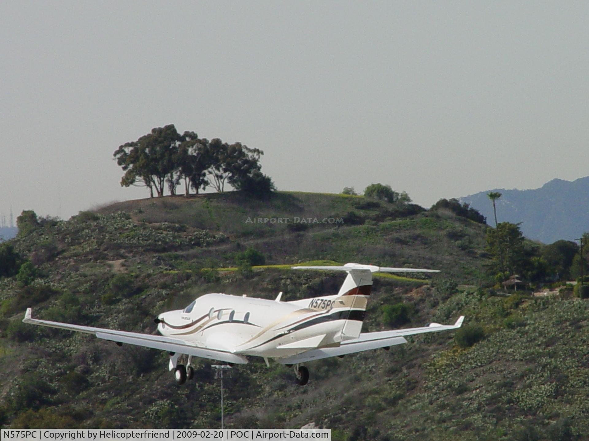 N575PC, 2004 Pilatus PC-12/45 C/N 575, Lift off and climbing out