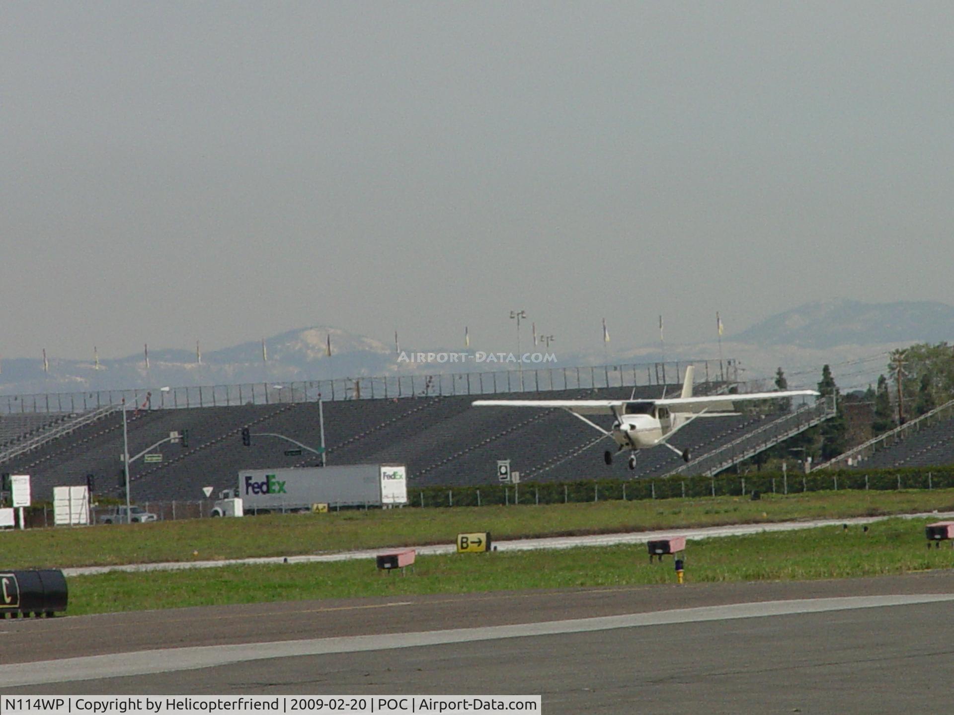 N114WP, 1976 Cessna 172N C/N 17267603, Getting ready to touchdown Runway 26R