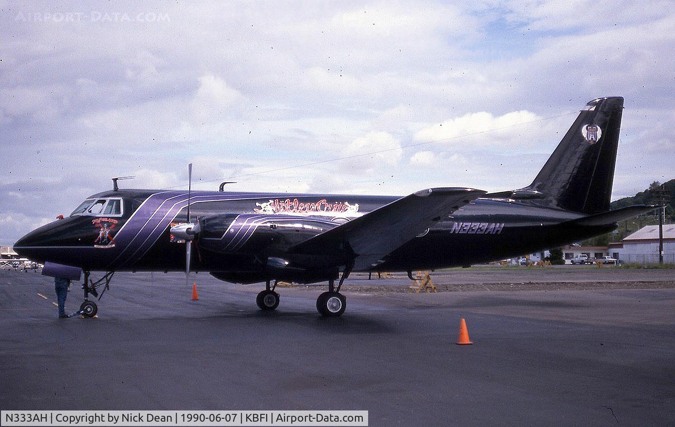 N333AH, 1960 Grumman G-159 Gulfstream 1 C/N 38, KBFI (1990 Motley Crue tour ride)