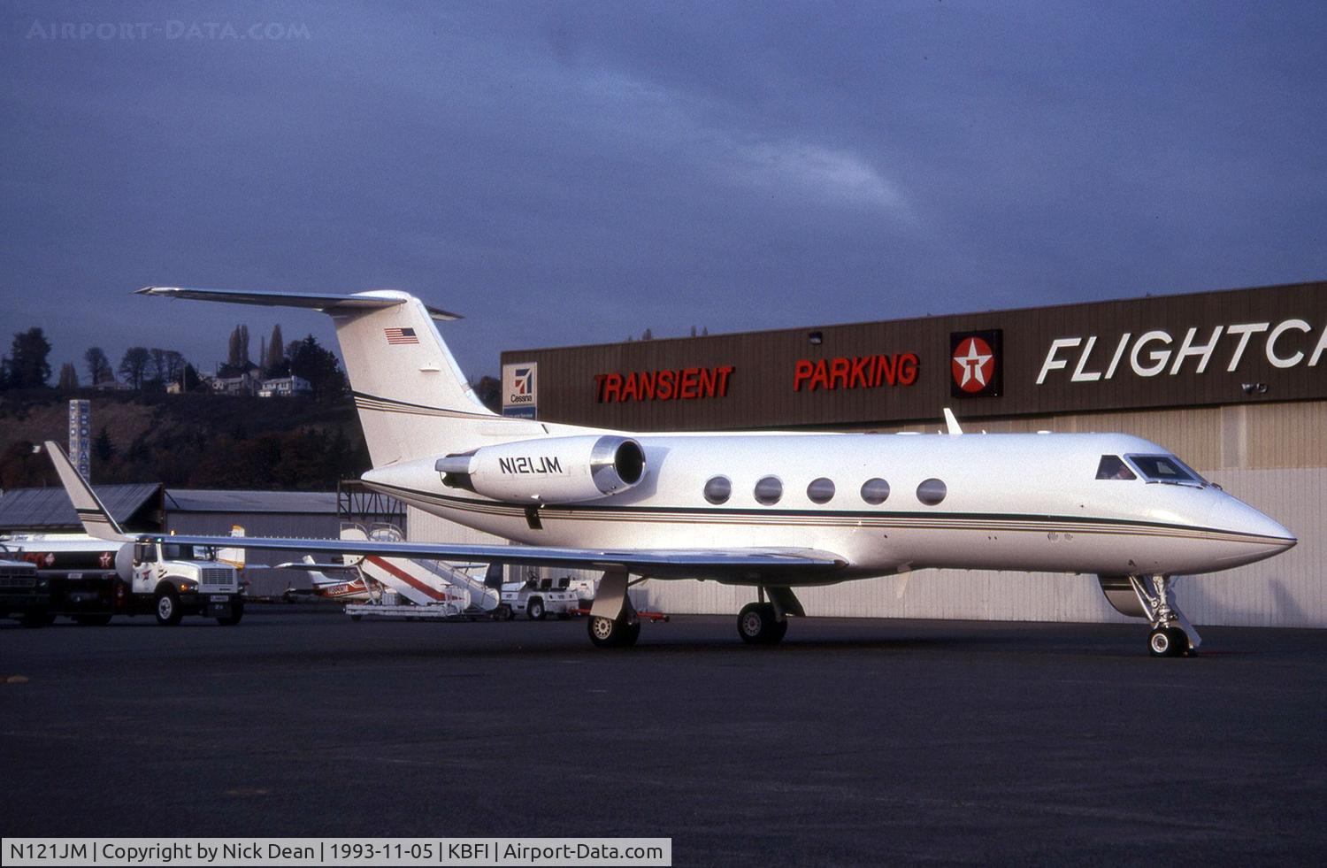 N121JM, 1981 Grumman G1159A Gulfstream III C/N 332, KBFI