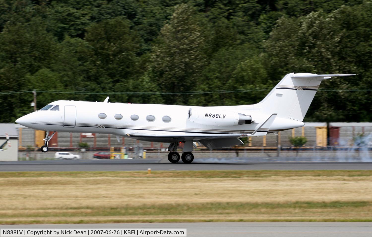 N888LV, 1984 Gulfstream American G-1159A Gulfstream III C/N 347, KBFI