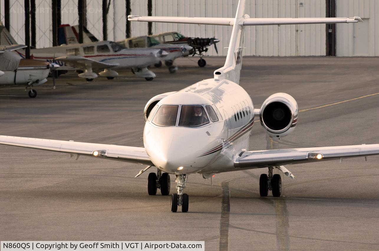 N860QS, 2004 Raytheon Hawker 800XP C/N 258698, 2004 HAWKER 800XP