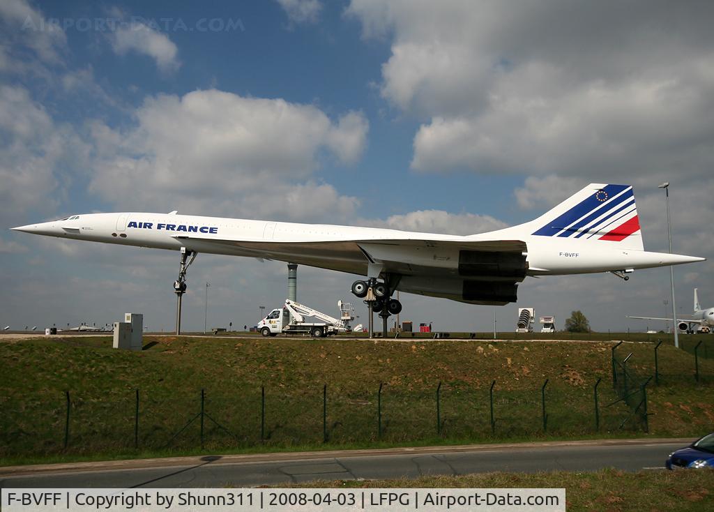 F-BVFF, 1978 Aerospatiale-BAC Concorde 101 C/N 15, Static display at the parallels runways...