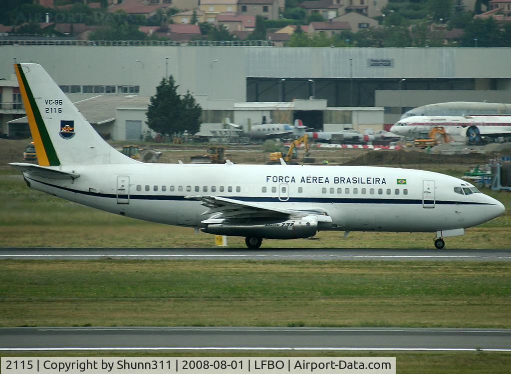 2115, 1976 Boeing VC-96 C/N 21165, On take off rwy 32L