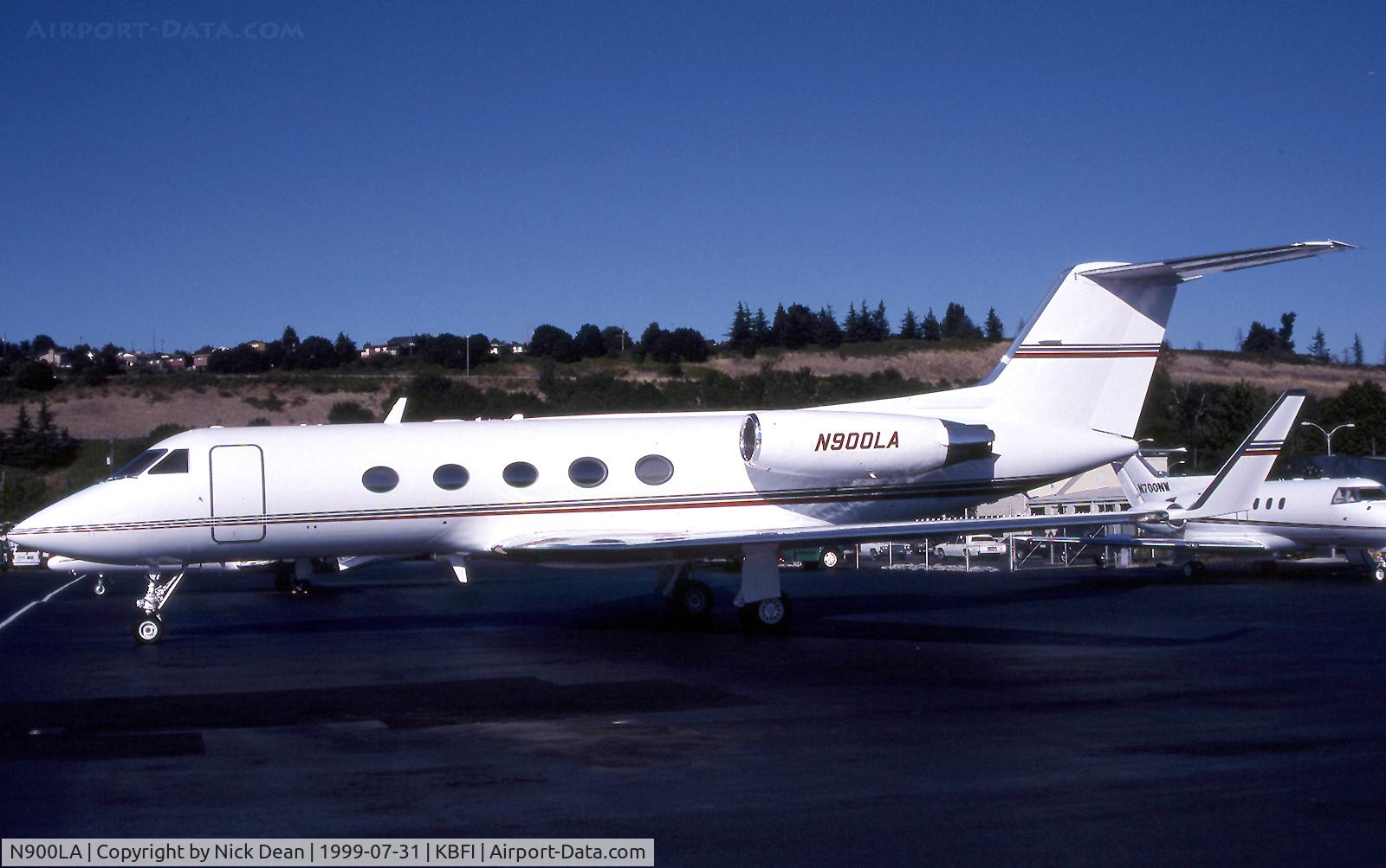 N900LA, 1983 Gulfstream Aerospace G-1159A Gulfstream III C/N 379, KBFI