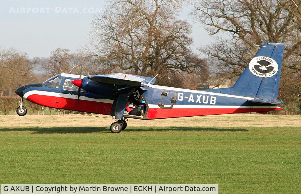 G-AXUB, 1969 Britten-Norman BN-2A Islander C/N 121, Another load of parachutists.