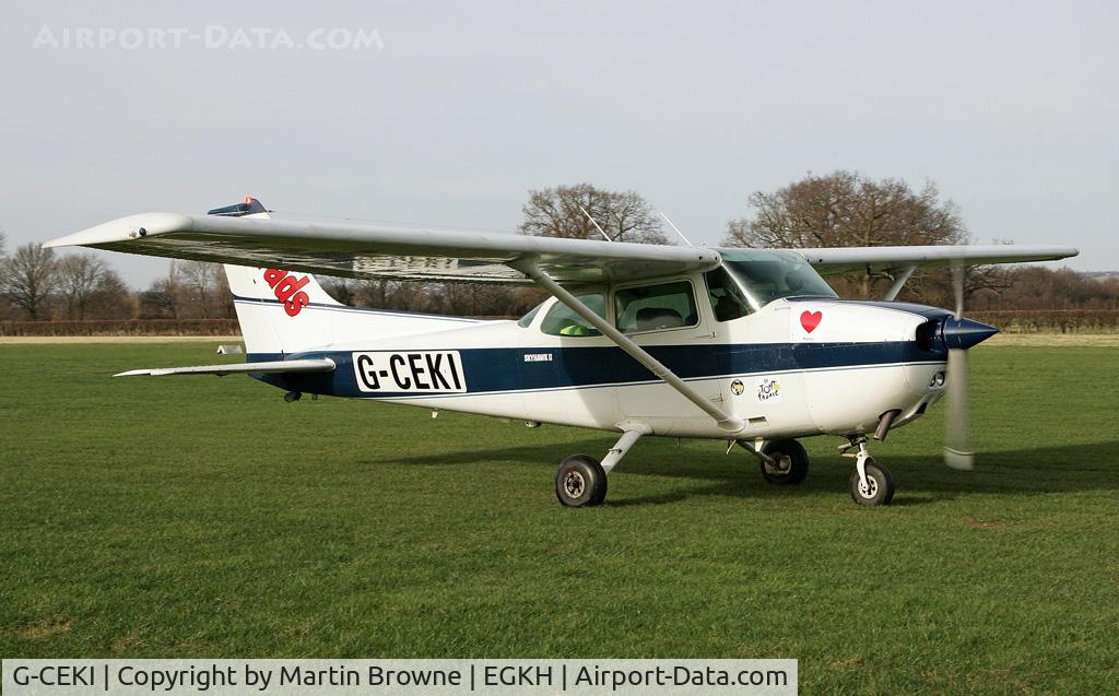G-CEKI, 1981 Cessna 172P Skyhawk C/N 172-74356, Visitor