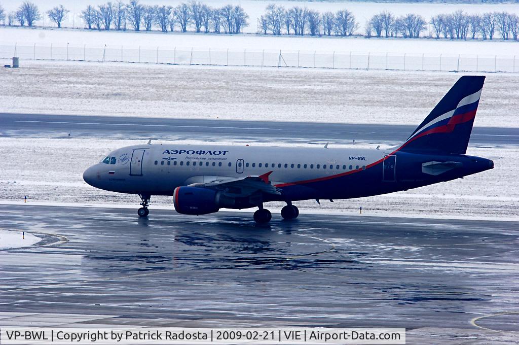 VP-BWL, 2004 Airbus A319-111 C/N 2243, Taxiing for Take off to SVO