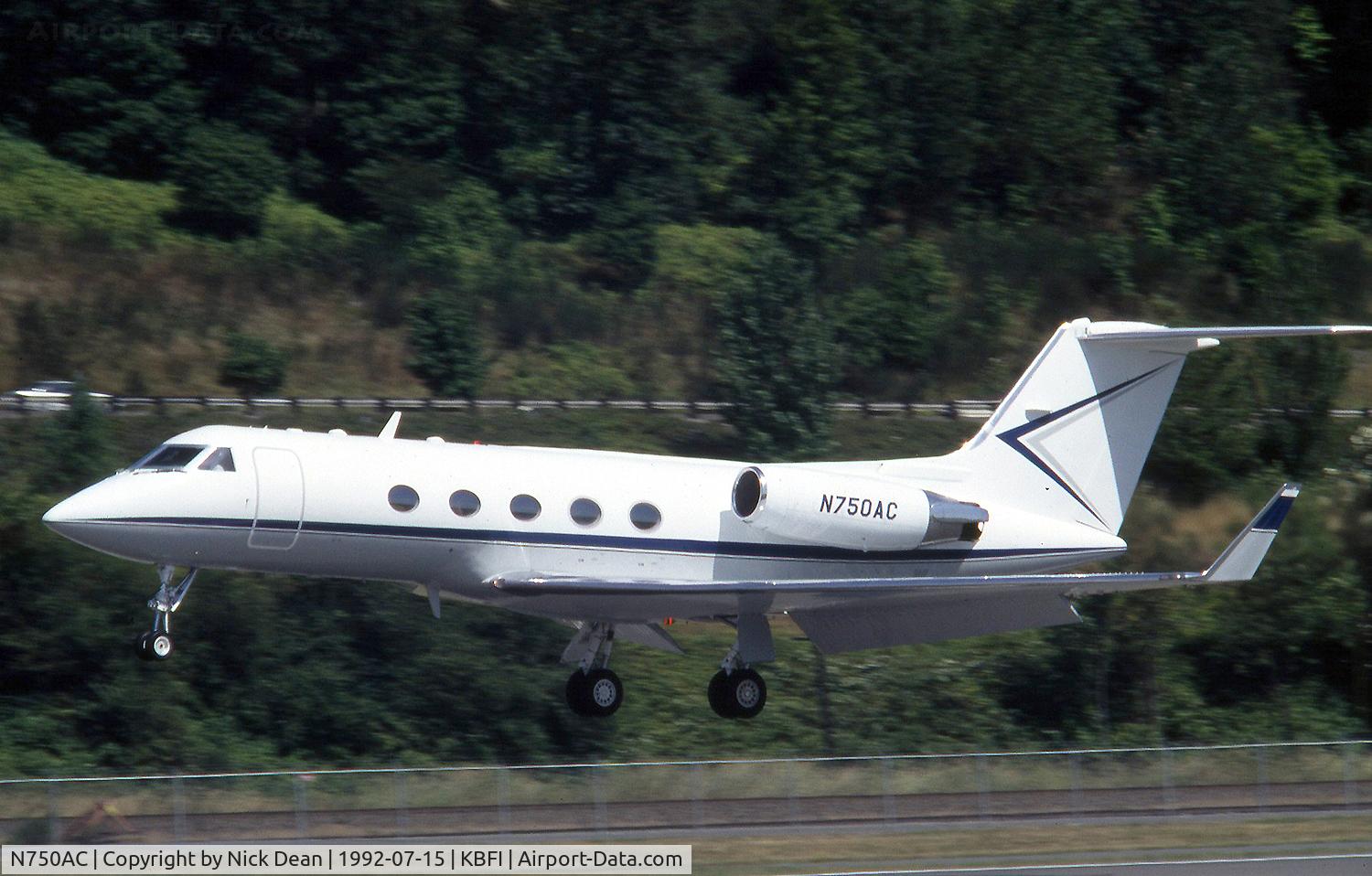N750AC, 1984 Grumman G1159A Gulfstream III C/N 422, KBFI