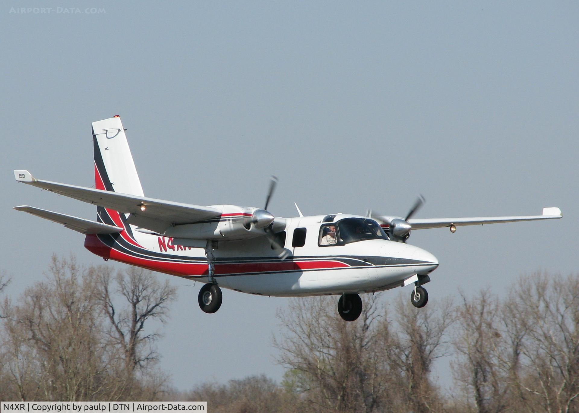 N4XR, 1972 Aero Commander 500 S C/N 3126, About to touch down on runway 14 at the Downtown Shreveport airport.