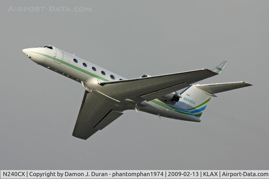 N240CX, 1999 Gulfstream Aerospace G-IV C/N 1370, Departure from LAX
