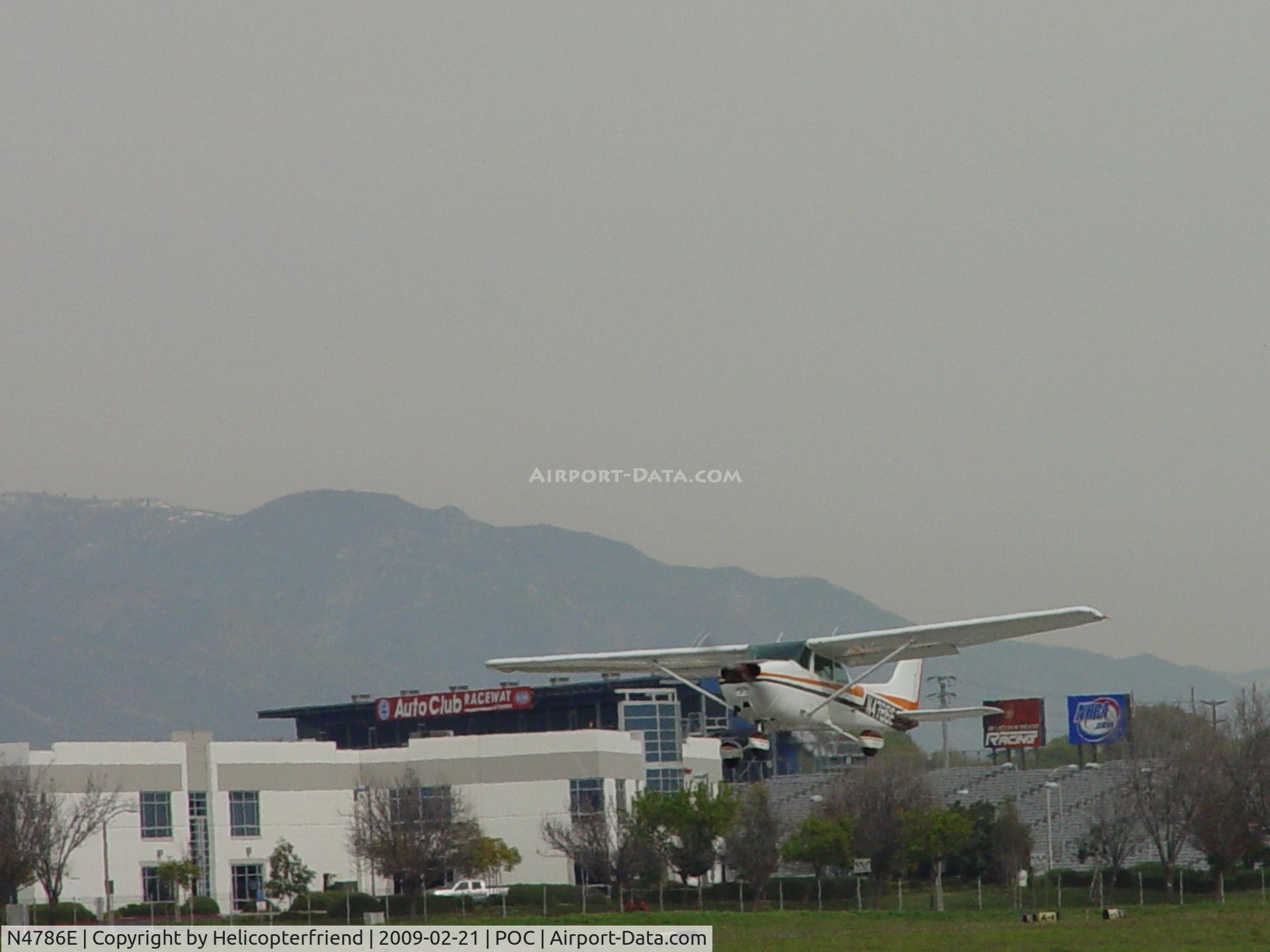 N4786E, 1978 Cessna 172N C/N 17271651, Quickly in the air