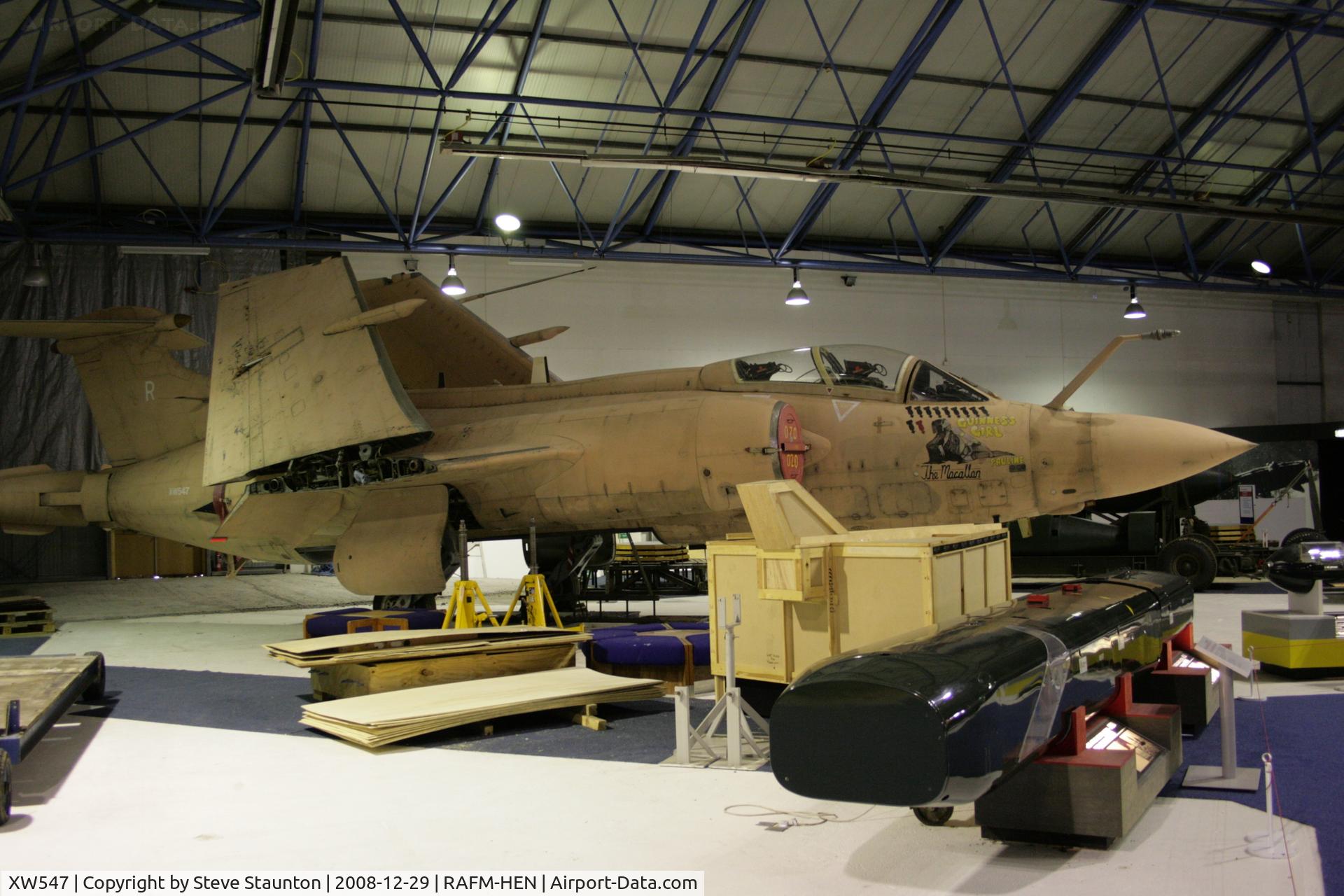 XW547, 1972 Hawker Siddeley Buccaneer S.2B C/N B3-08-71, Taken at the RAF Museum, Hendon. December 2008