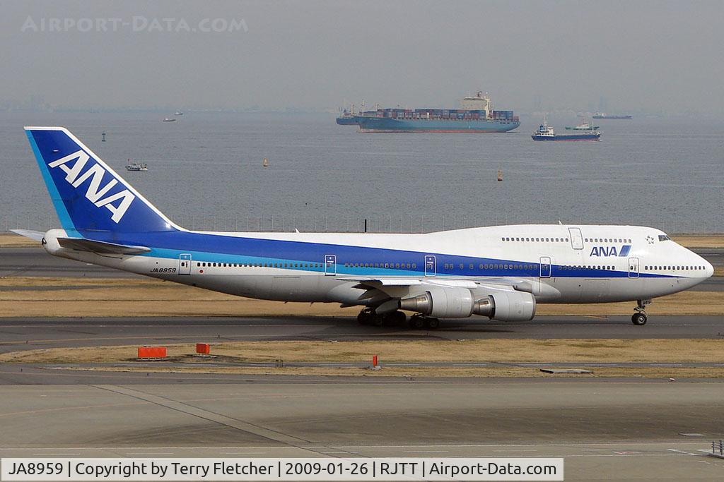 JA8959, 1992 Boeing 747-481D C/N 25646, ANA B747 at Haneda
