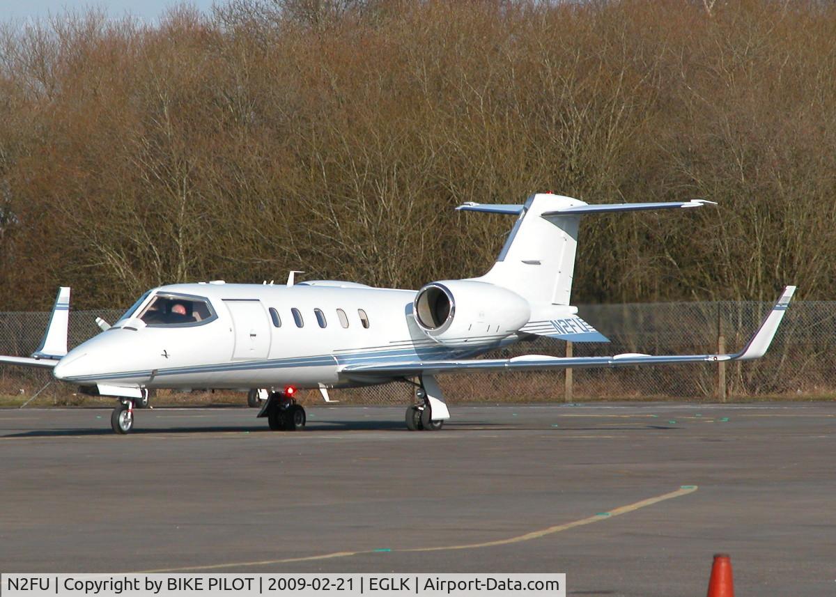 N2FU, 1990 Learjet 31 C/N 027, NICE LEARJET ON THE TERMINAL RAMP