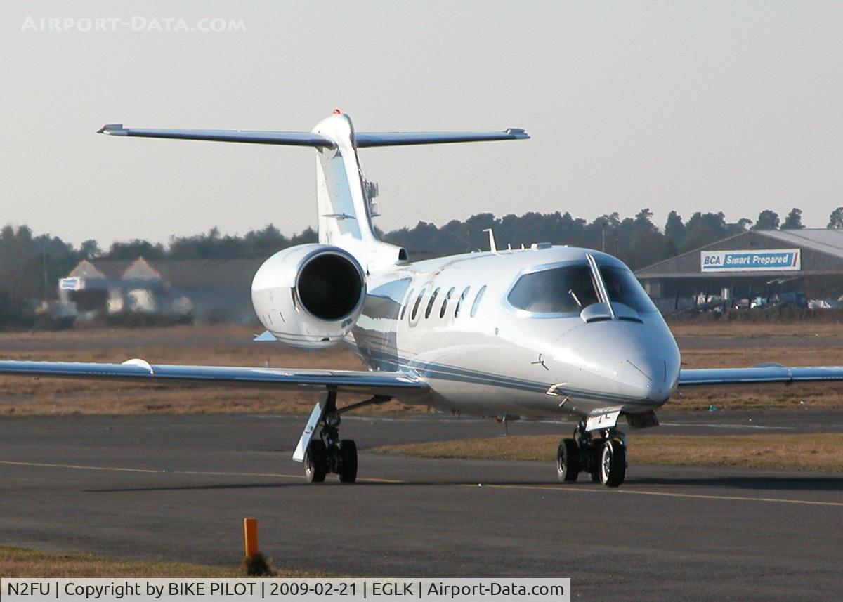 N2FU, 1990 Learjet 31 C/N 027, TAXYING IN