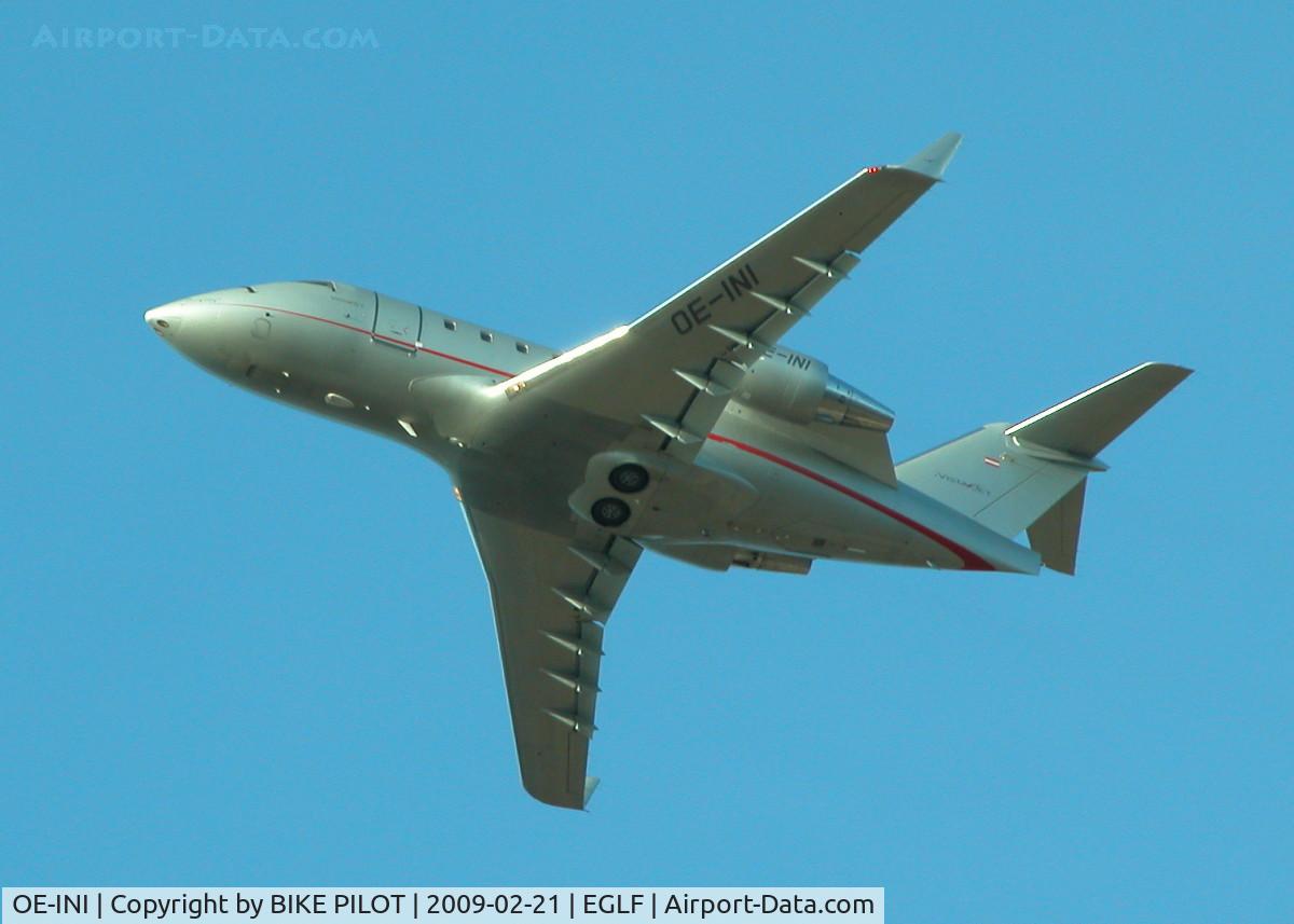 OE-INI, Canadair Challenger 604 (CL-600-2B16) C/N 5595, NICE CL600 CLIMBING OUT OF FARNBOROUGH'S RWY 24
