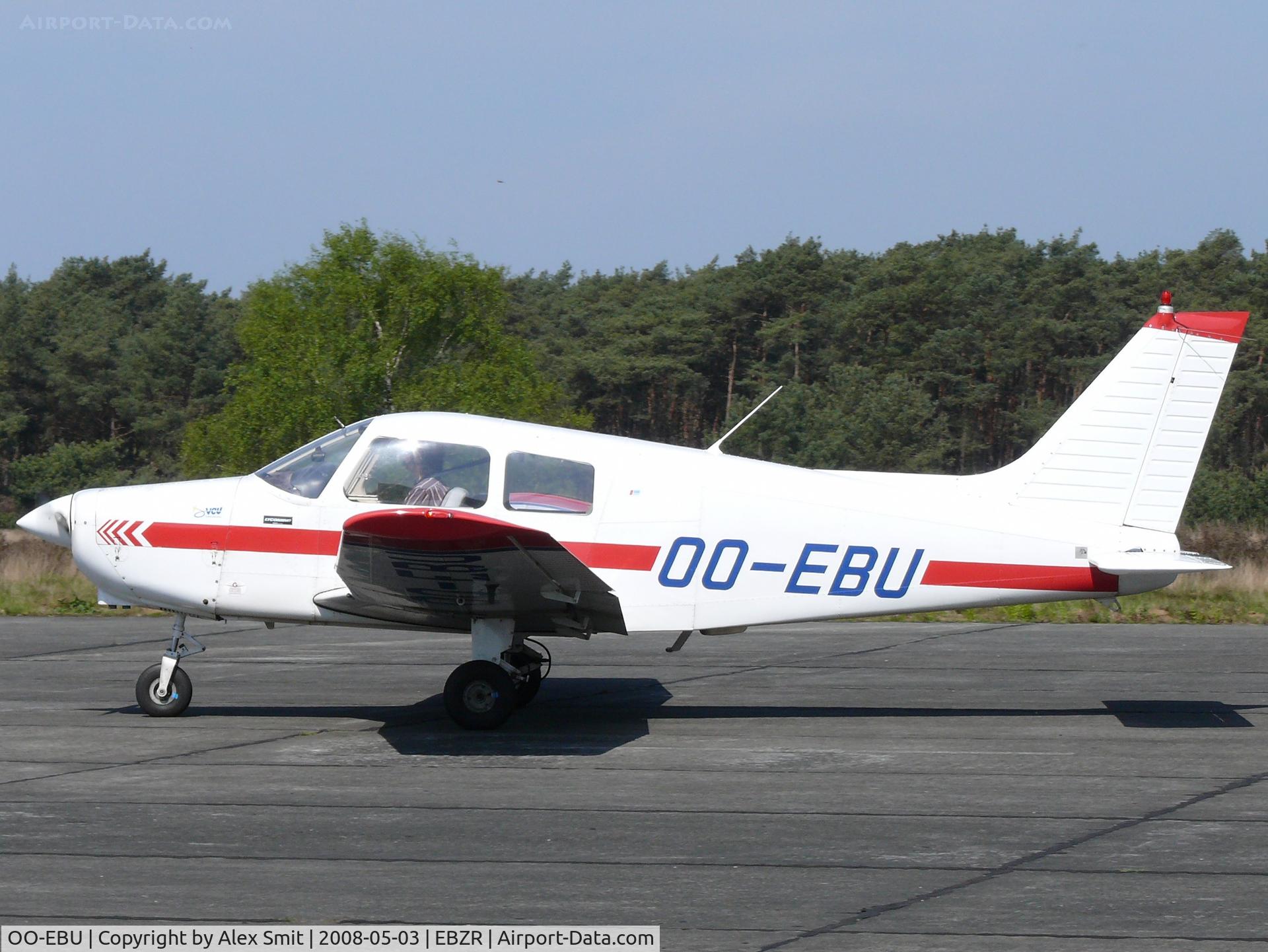 OO-EBU, 1989 Piper PA-28-161 Cadet C/N 2841246, Piper Pa28-161 Cader OO-EBU Vliegclub Ursel