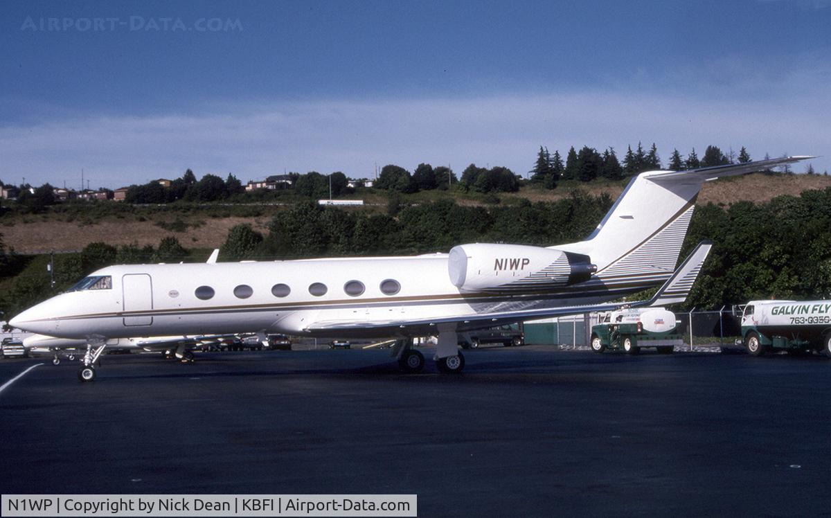 N1WP, 1987 Gulfstream Aerospace G-IV C/N 1030, KBFI
