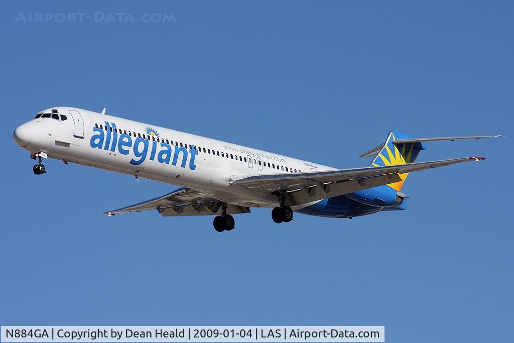 N884GA, 1987 McDonnell Douglas MD-83 (DC-9-83) C/N 49401, Allegiant Air N884GA on short-final to RWY 25R.