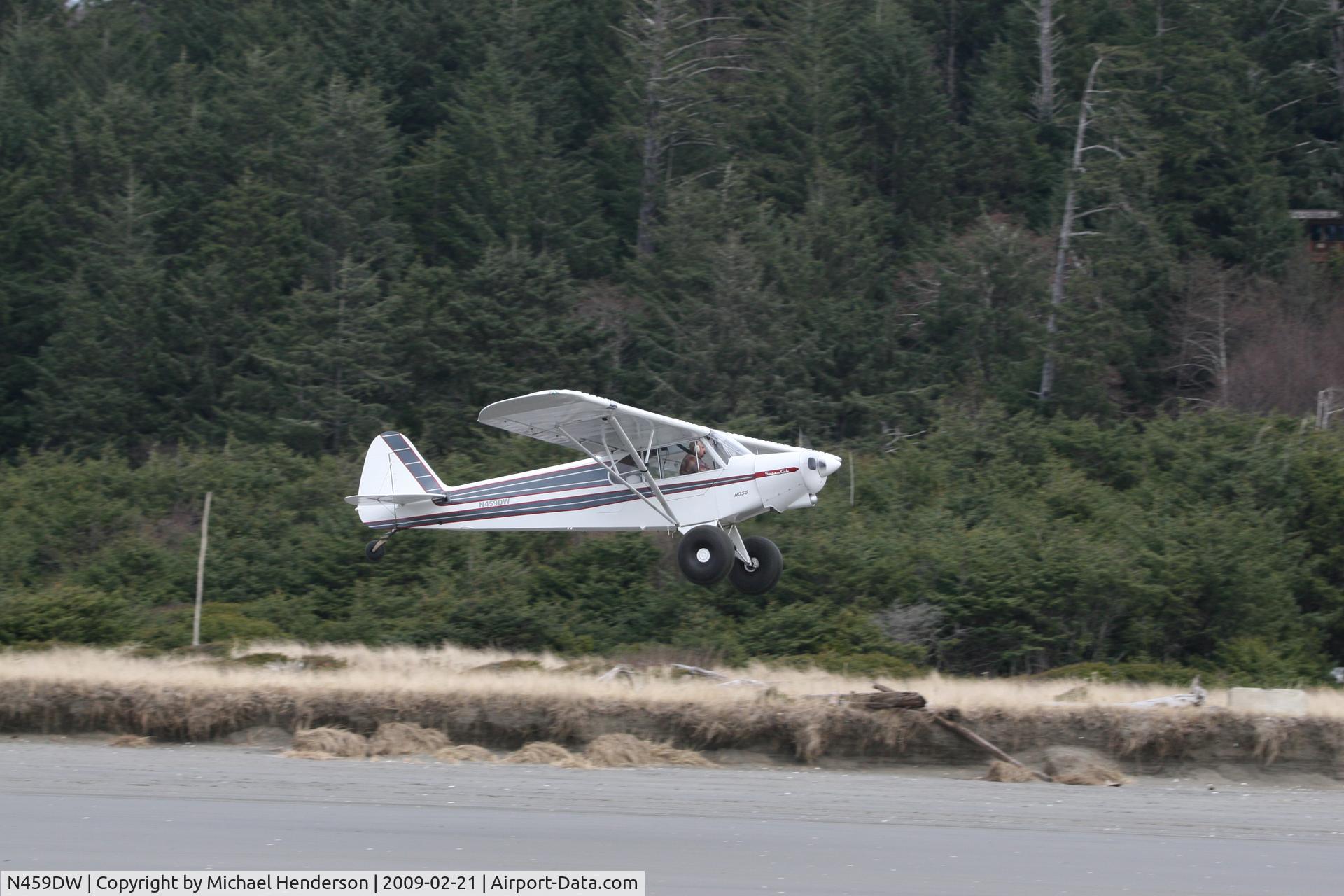 N459DW, Piper PA-18 Super Cub Replica C/N SMITH 1-59DW, Takeoff at Copalis Beach, WA