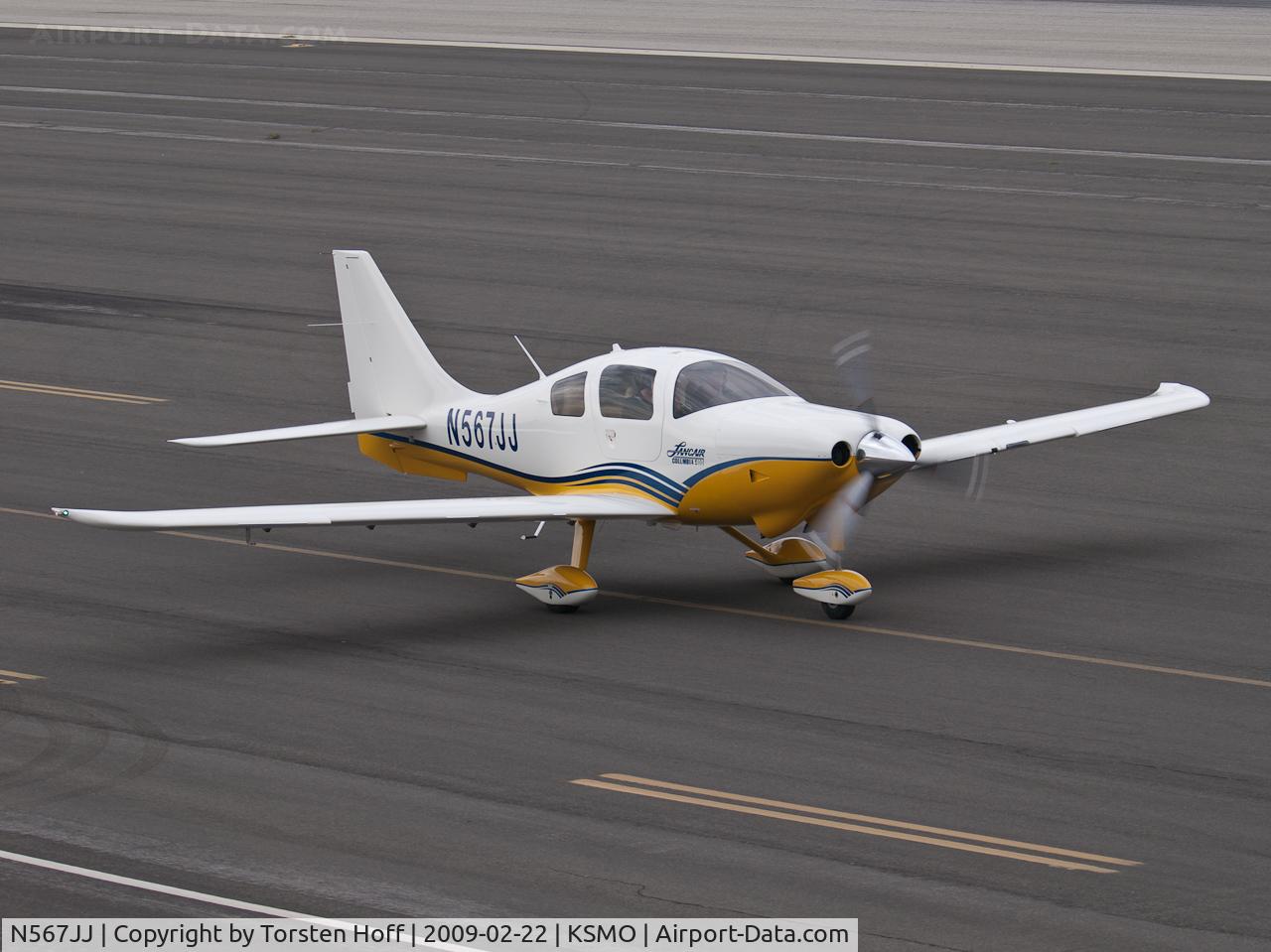 N567JJ, 2005 Lancair LC41-550FG C/N 41077, N567JJ taxiing