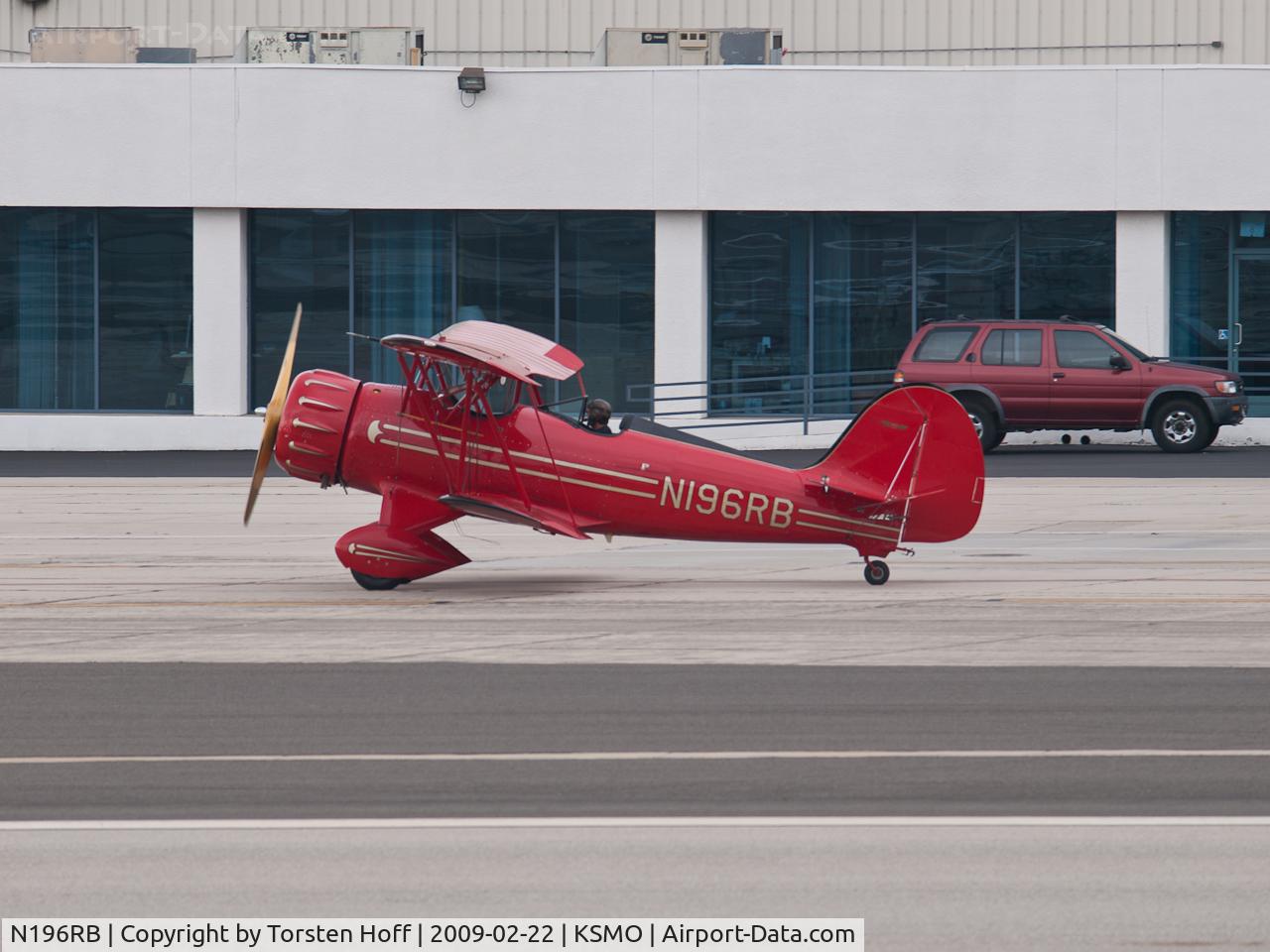 N196RB, 1996 Waco YMF C/N F5C-071, N196RB taxiing