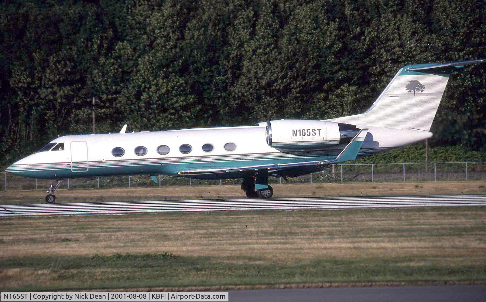 N165ST, 1988 Gulfstream Aerospace Gulfstream IV C/N 1053, KBFI