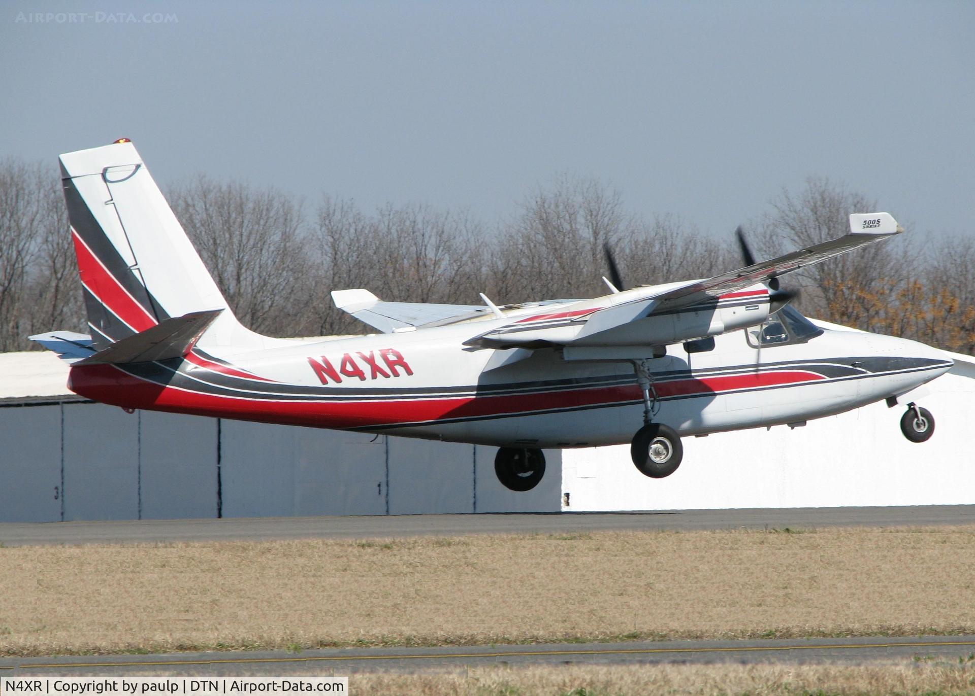 N4XR, 1972 Aero Commander 500 S C/N 3126, Touching down on 14 at Downtown Shreveport.