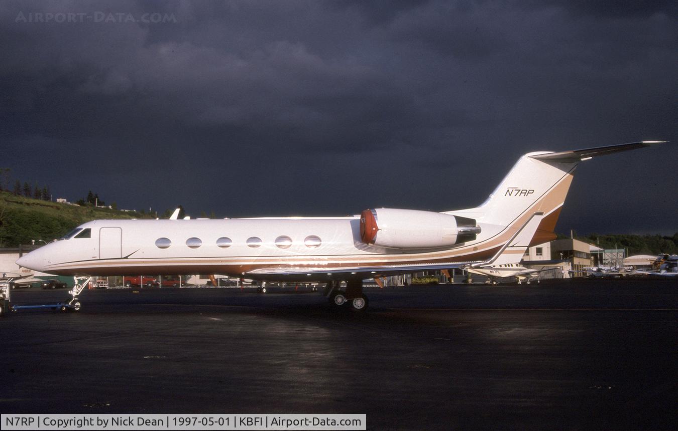 N7RP, 1988 Gulfstream Aerospace G-IV C/N 1064, KBFI