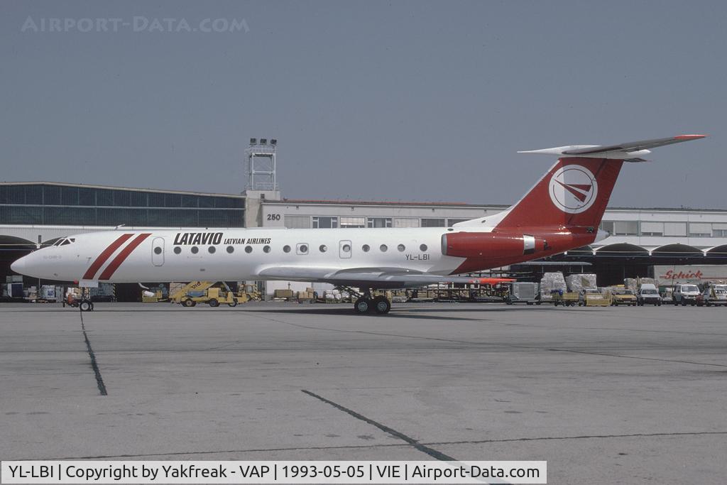 YL-LBI, Tupolev Tu-134B-3 C/N 63365, Latavio Tu134