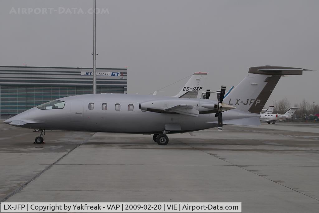 LX-JFP, 2009 Piaggio P-180 Avanti II C/N 1176, Piaggio P180