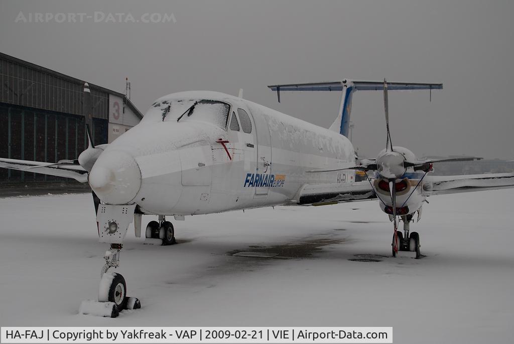HA-FAJ, 1989 Beech 1900C C/N UC-79, Farnair Beech 1900