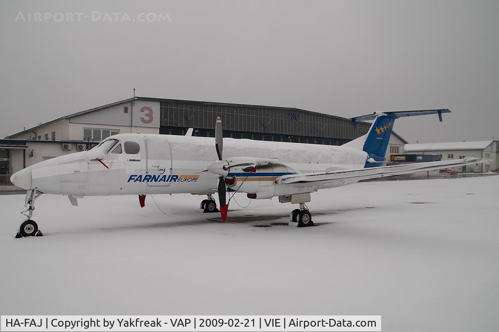 HA-FAJ, 1989 Beech 1900C C/N UC-79, Farnair Beech 1900
