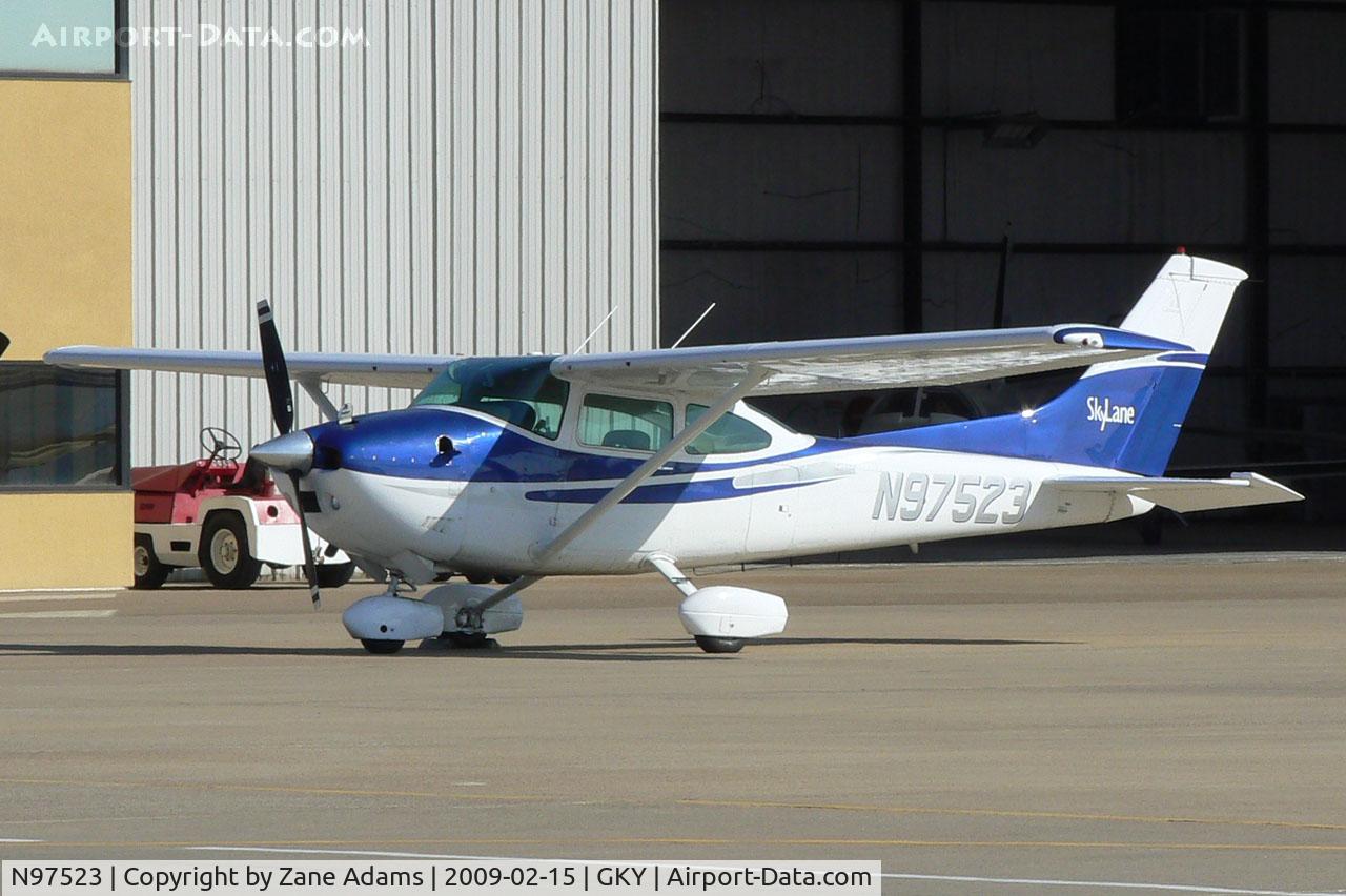N97523, 1979 Cessna 182Q Skylane C/N 18267119, At Arlington Municipal