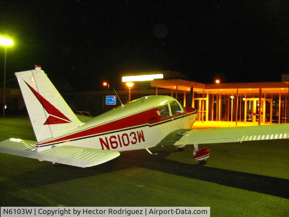 N6103W, 1964 Piper PA-28-140 Cherokee C/N 28-20117, While in VA
