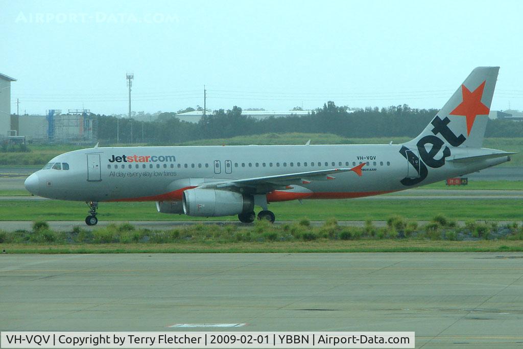 VH-VQV, 2004 Airbus A320-232 C/N 2338, Jetstar A320 at Brisbane