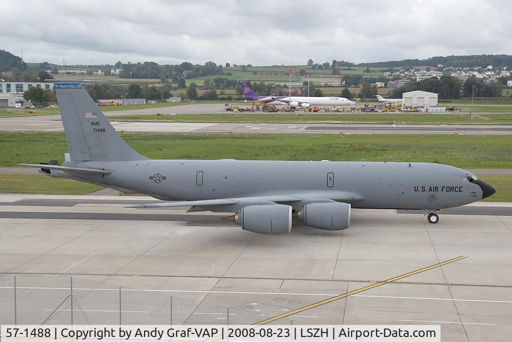 57-1488, 1957 Boeing KC-135R Stratotanker C/N 17559, USAF KC-135
